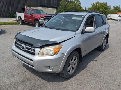 2007 Toyota RAV4 Limited V6 AWD at Petersen's Garage in Kingston, Ontario